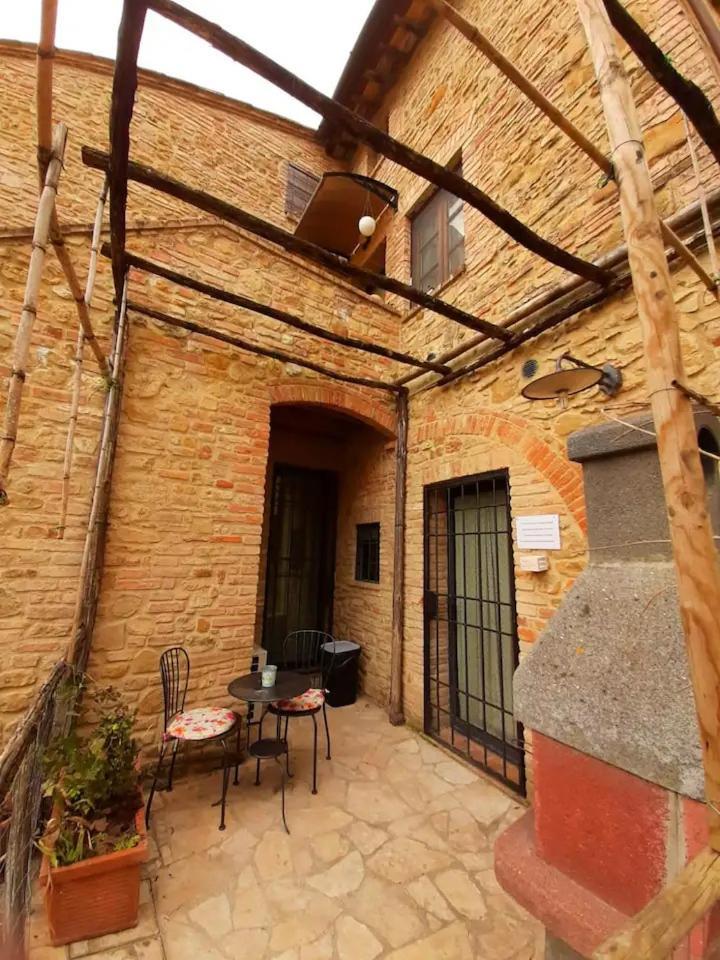 La Casina Di Ancicucco 2 Apartment Сан Джиминяно Екстериор снимка