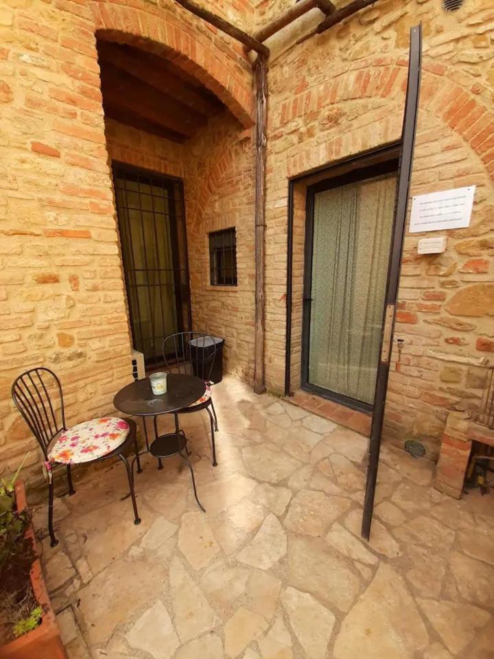 La Casina Di Ancicucco 2 Apartment Сан Джиминяно Екстериор снимка