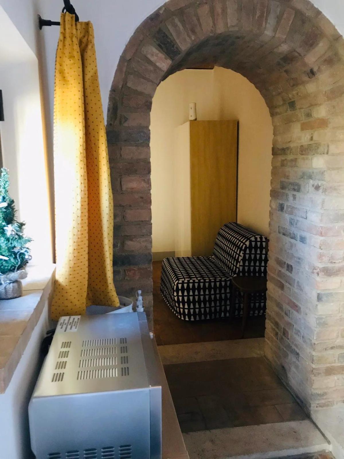 La Casina Di Ancicucco 2 Apartment Сан Джиминяно Екстериор снимка